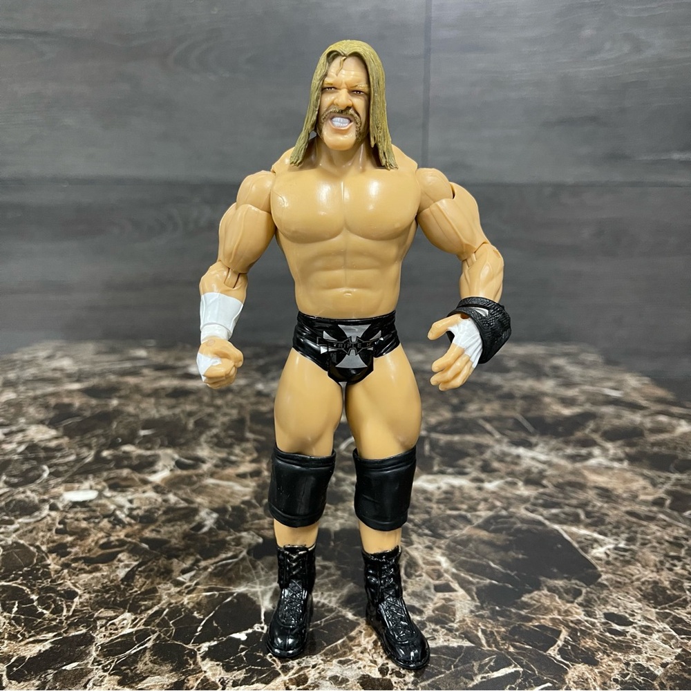 2003 WWE Triple H wrestling action figure Jakks Pacific ruthless aggression WWF